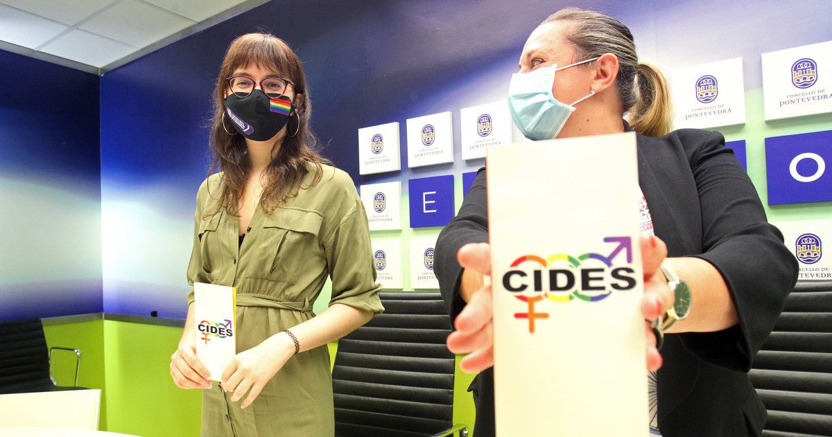 A directora do Cides, Ada Otero, e Yoya Blanco fan balance do primer semestre do Centro de Información a Diversidade e Sexualidade