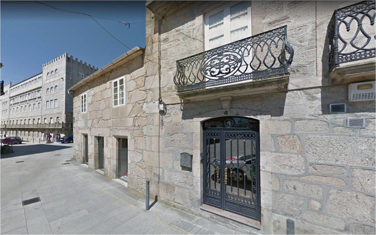 Praza de Ferrol, Cuntis