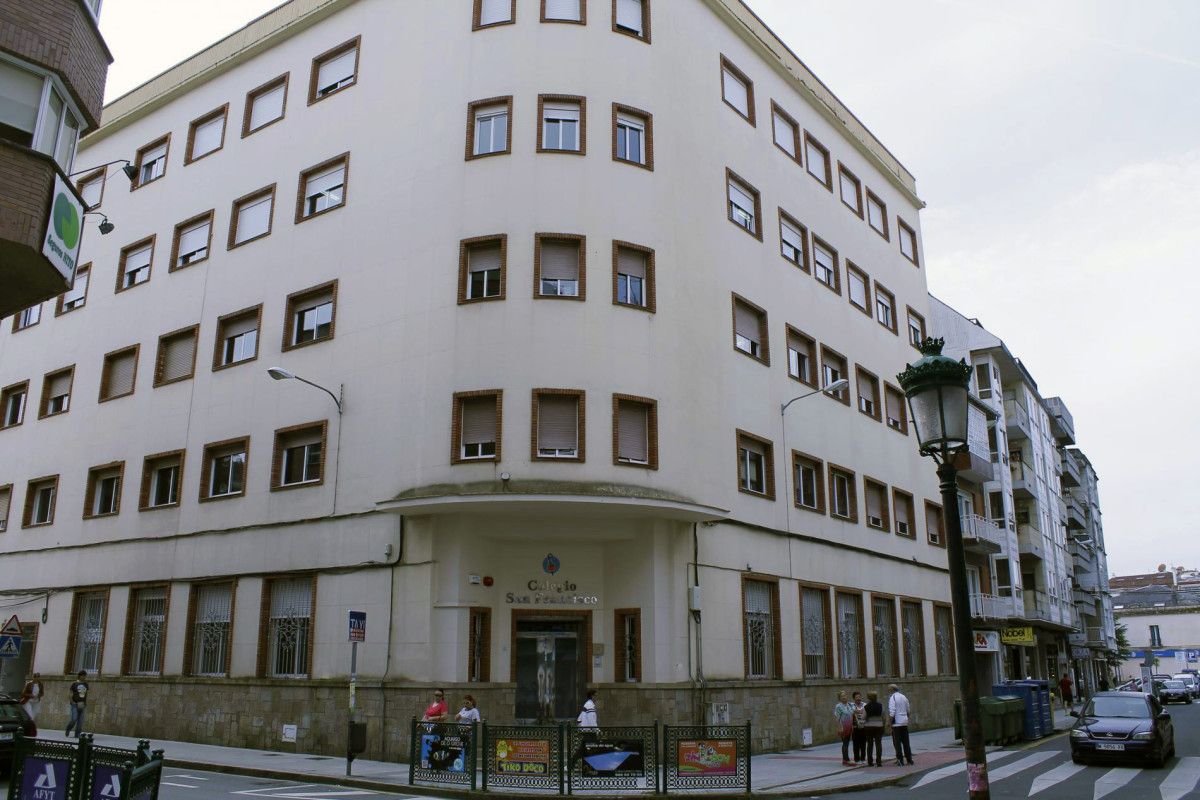 Colegio San Francisco de Vilagarcía 