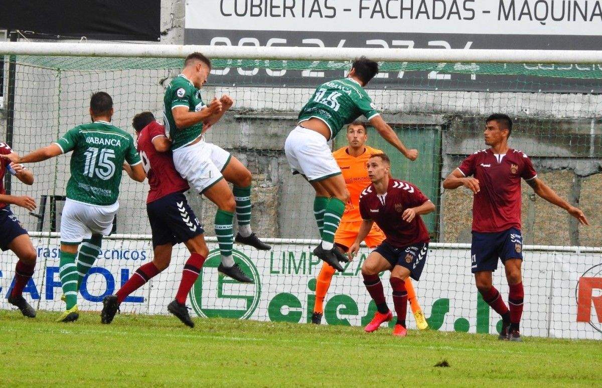 Amistoso entre Coruxo y Pontevedra en O Vao