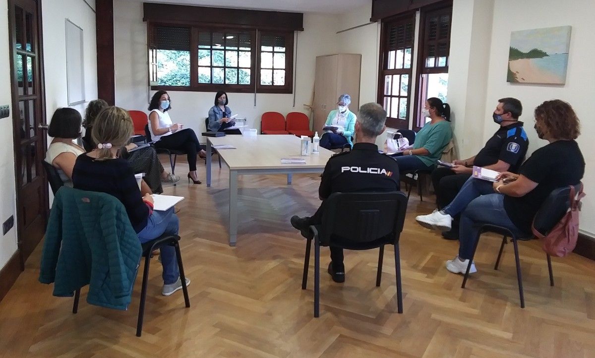 Reunión da Mesa de Traballo Contra Violencia de Xénero de Marín