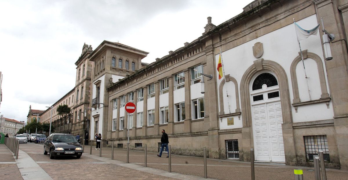 Colexio Froebel de Pontevedra na rúa Martitegui