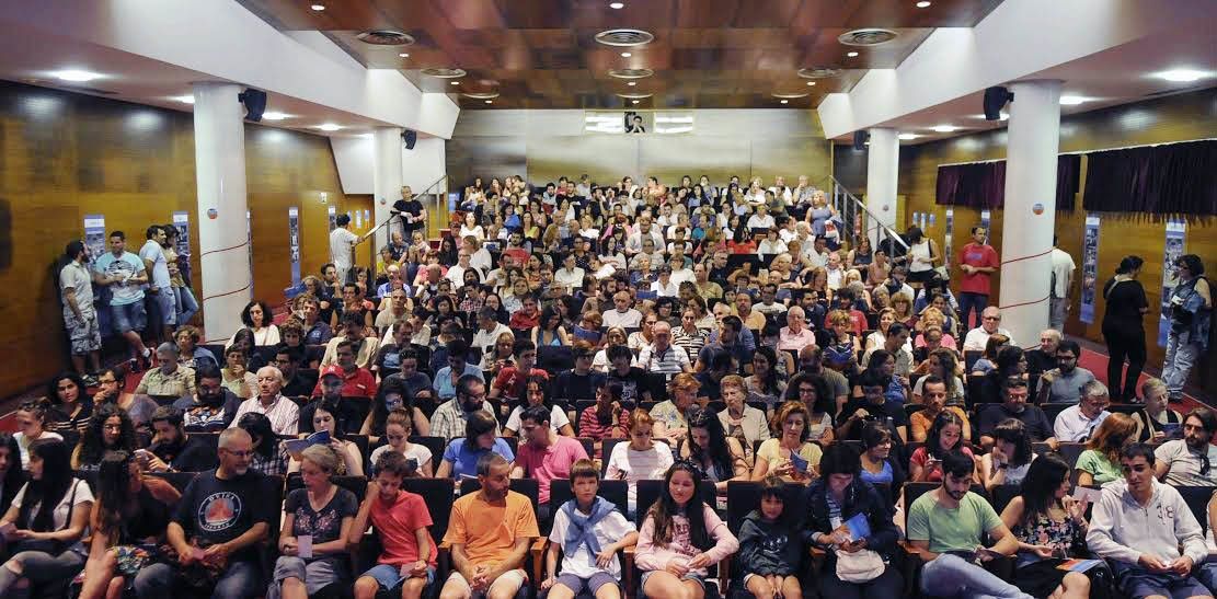Público asistente al FIC Bueu