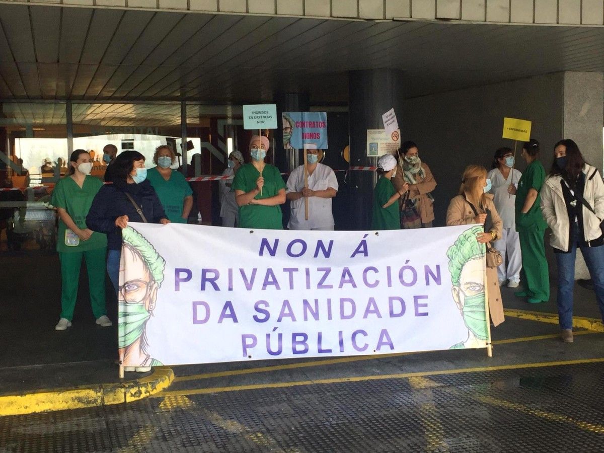 Protesta sanitaria en Montecelo dos sindicatos CESM, Co.bas e Prosagap