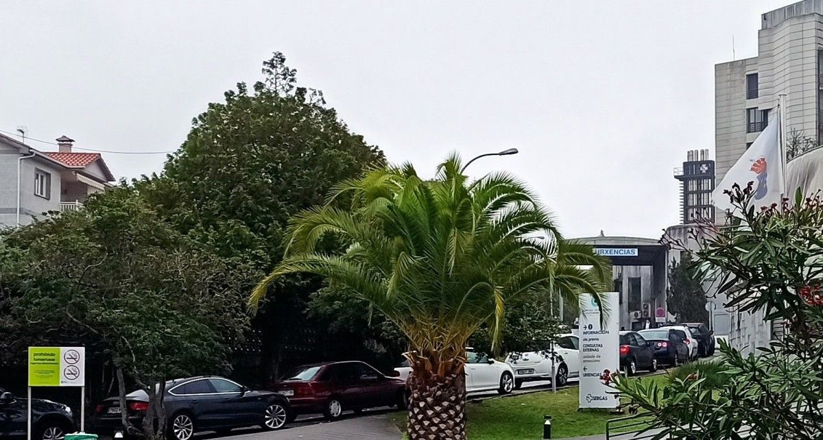 Acceso a Urxencias do Hospital Montecelo