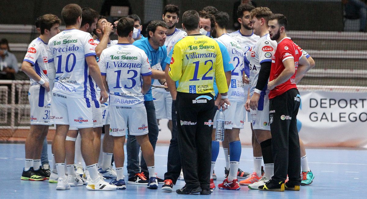 Partido da Liga Asobal entre Cisne e Cuenca no Municipal