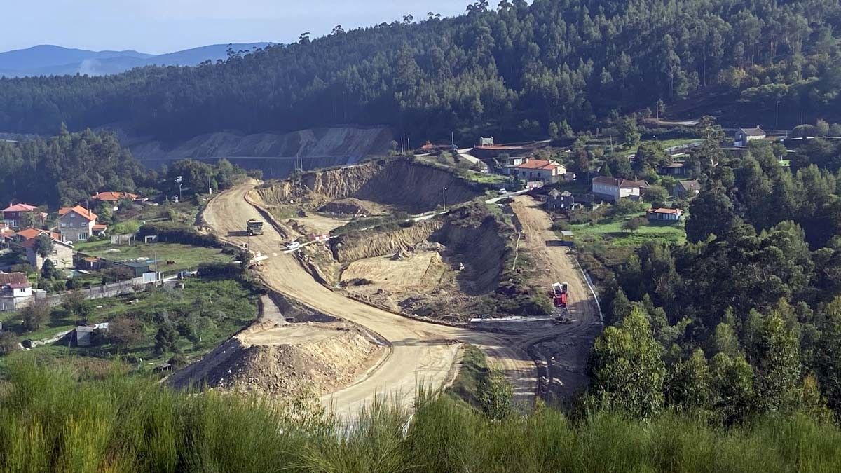 Obras da autovía A-57 en Pintos