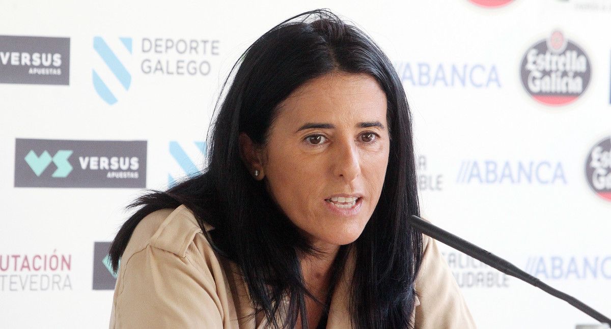 Lupe Murillo na presentación da campaña de socios 20/21 do Pontevedra CF