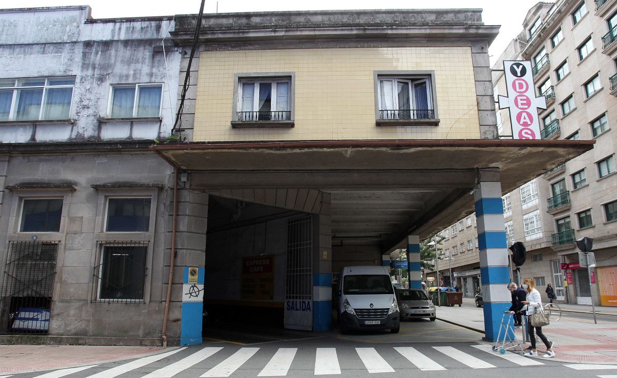 Edificio de Benito Corbal no que pretende instalarse Gadis