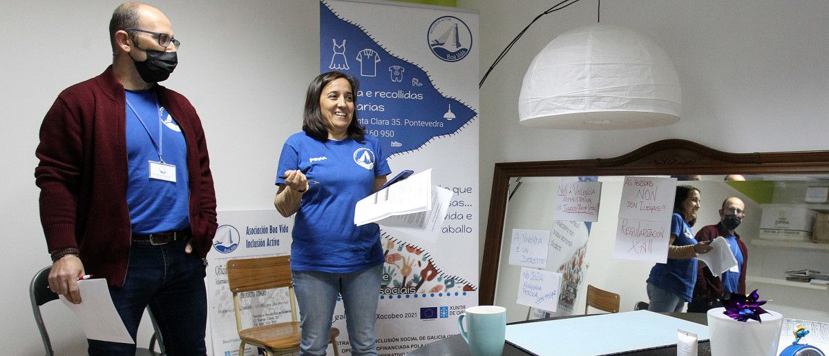 Santiago Barros, integrador social, e Pepa Vázquez, coordinadora da Asociación Boa Vida