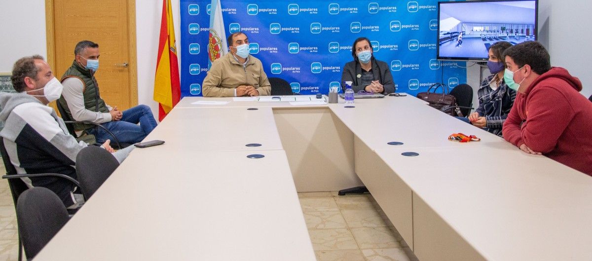Reunión del PP de Poio con representantes de clubes deportivos del municipio