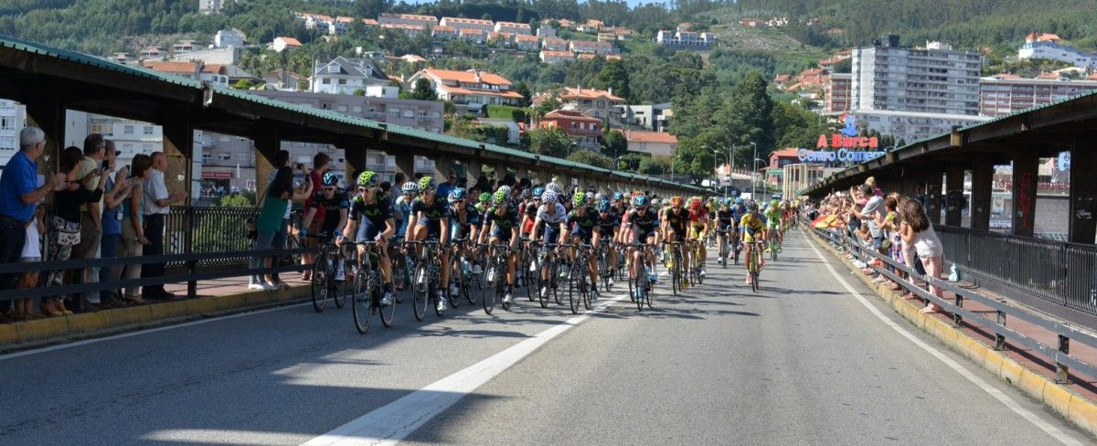 Paso de La Vuelta 2014 pola cidade de Pontevedra