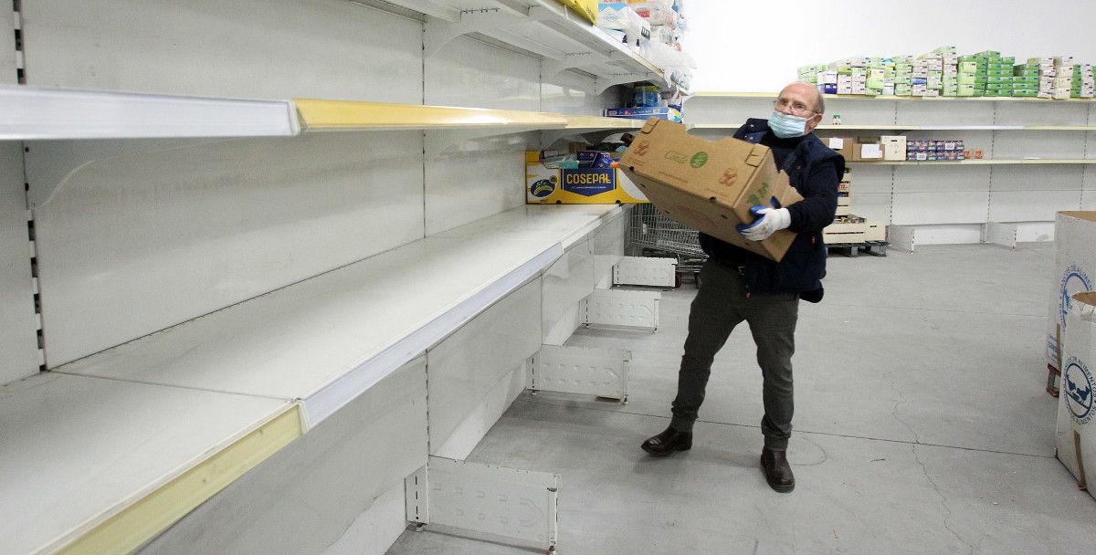Andeis case baleiros do Banco de Alimentos de Pontevedra