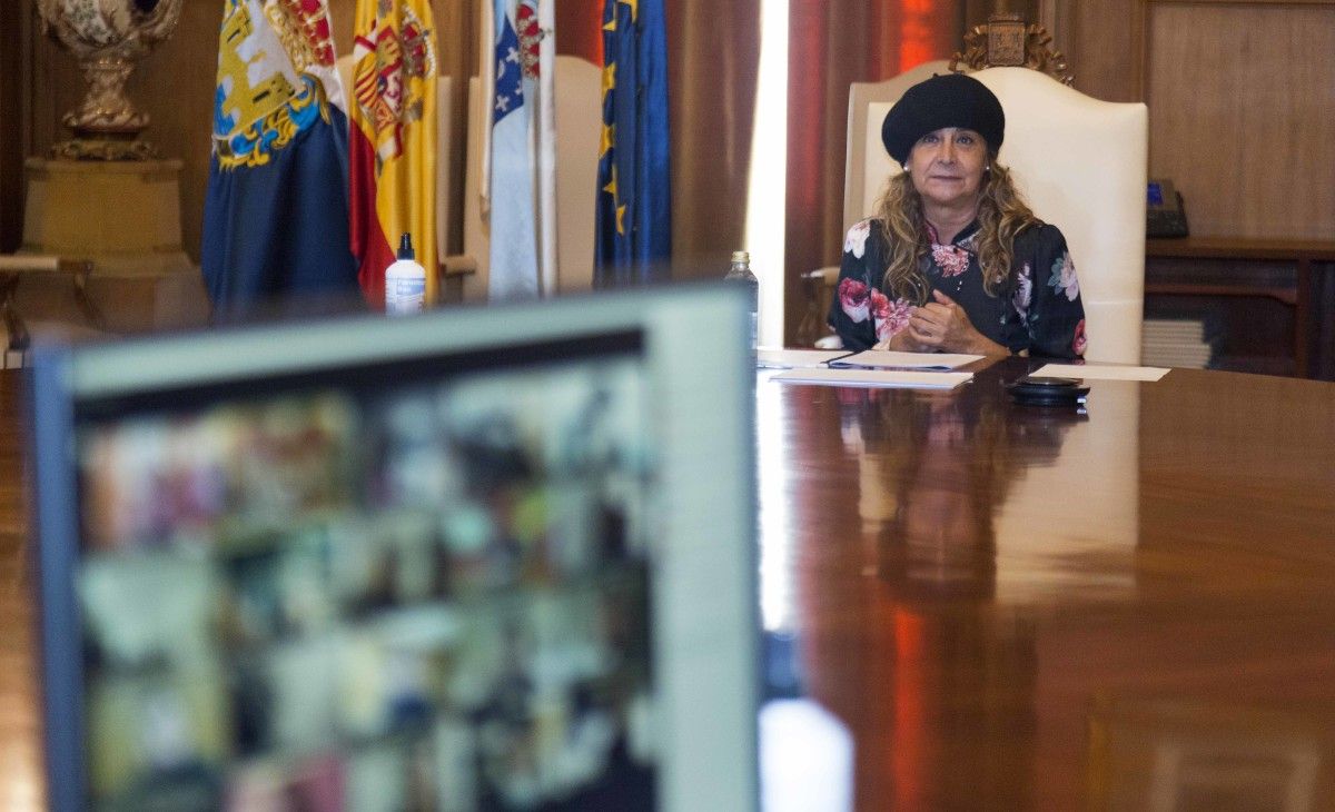Carmela Silva, presidenta da Deputación, durante o encontro telemático da Mesa do Camiño