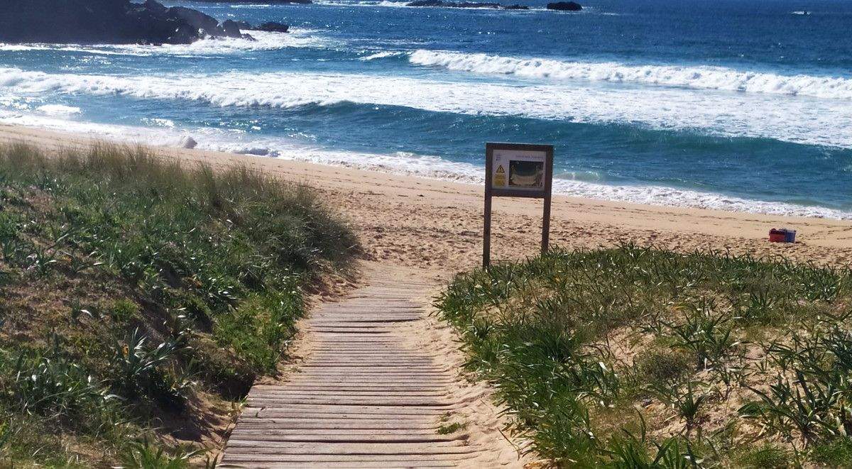 Acceso á praia de Foxos