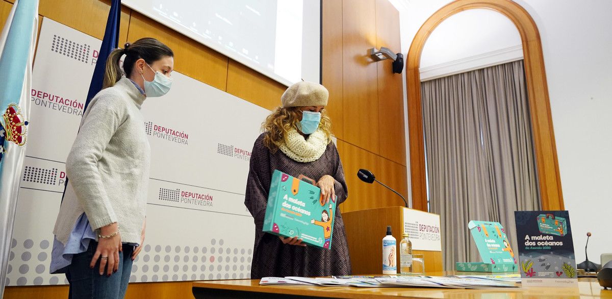 Presentación de la Maleta dos Océanos, en la Deputación de Pontevedra