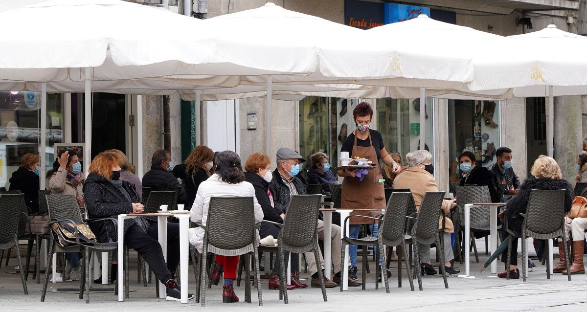 Terraza de hostalería en Pontevedra 
