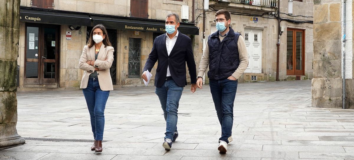 Pepa Pardo, Rafa Domínguez y Pablo Fernández, del Partido Popular