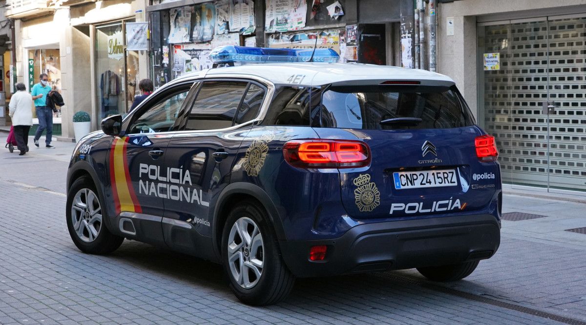 Vehículo de la Policía Nacional