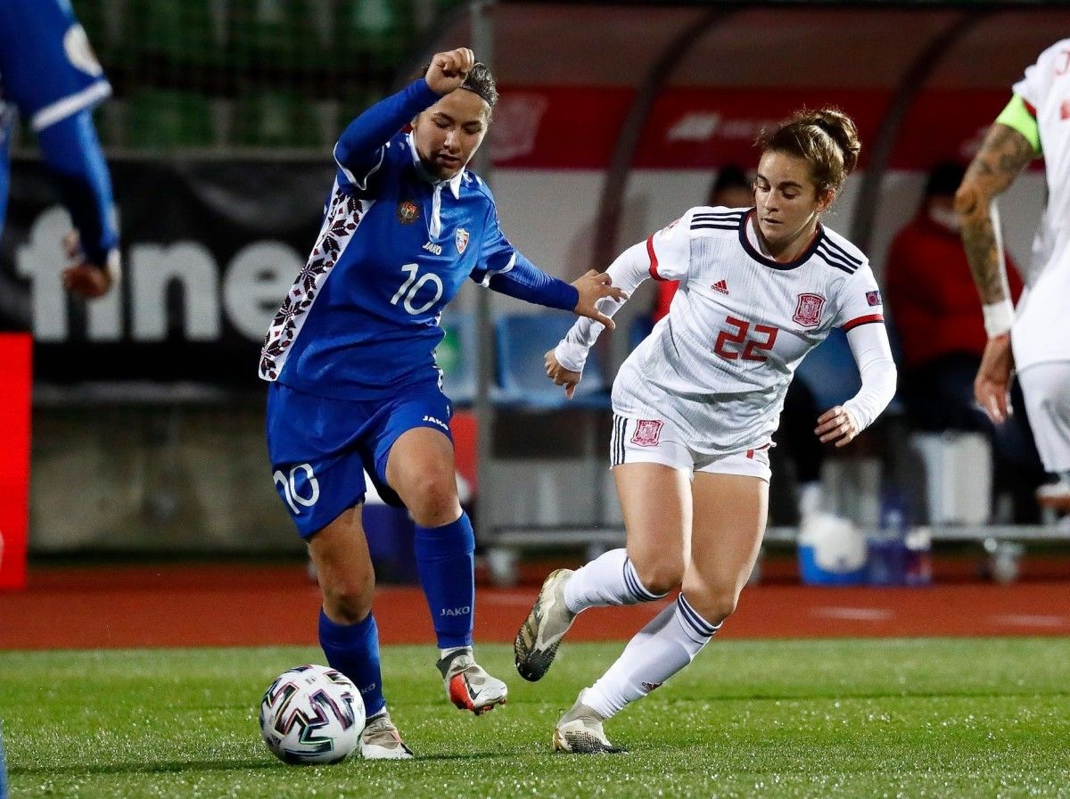 Teresa Abelleira debuta con la Selección Absoluta ante Moldavia