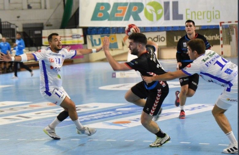 Partido de Liga Asobal entre Sinfín e Cisne