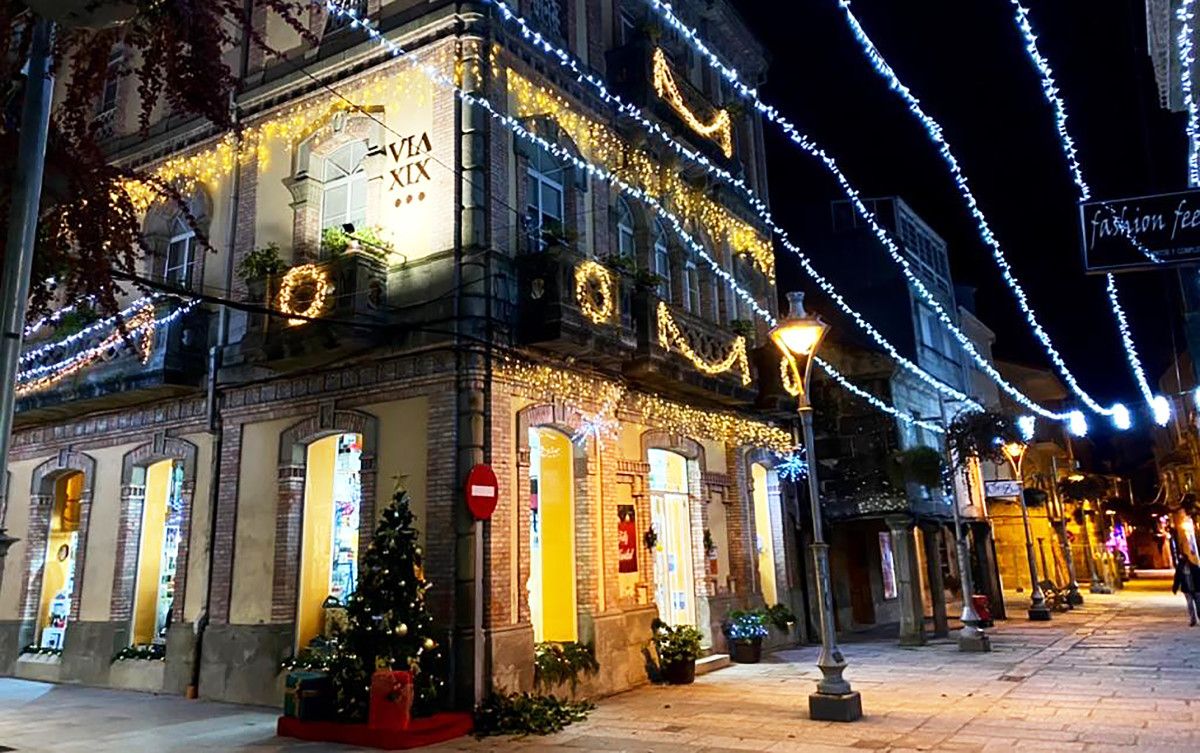 Iluminacion de Navidad en Caldas de Reis