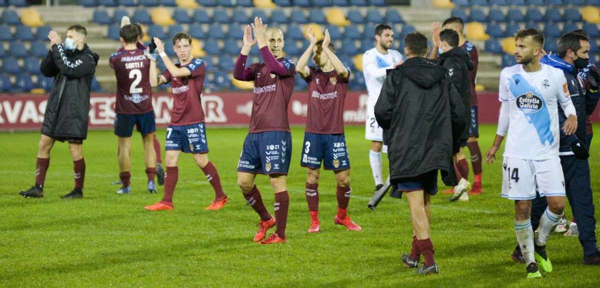 Partido de Segunda División B en Pasarón entre Pontevedra CF e RC Deportivo da tempada 2020/2021