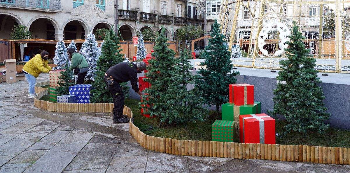 Instalación del poblado de Navidad en A Ferrería