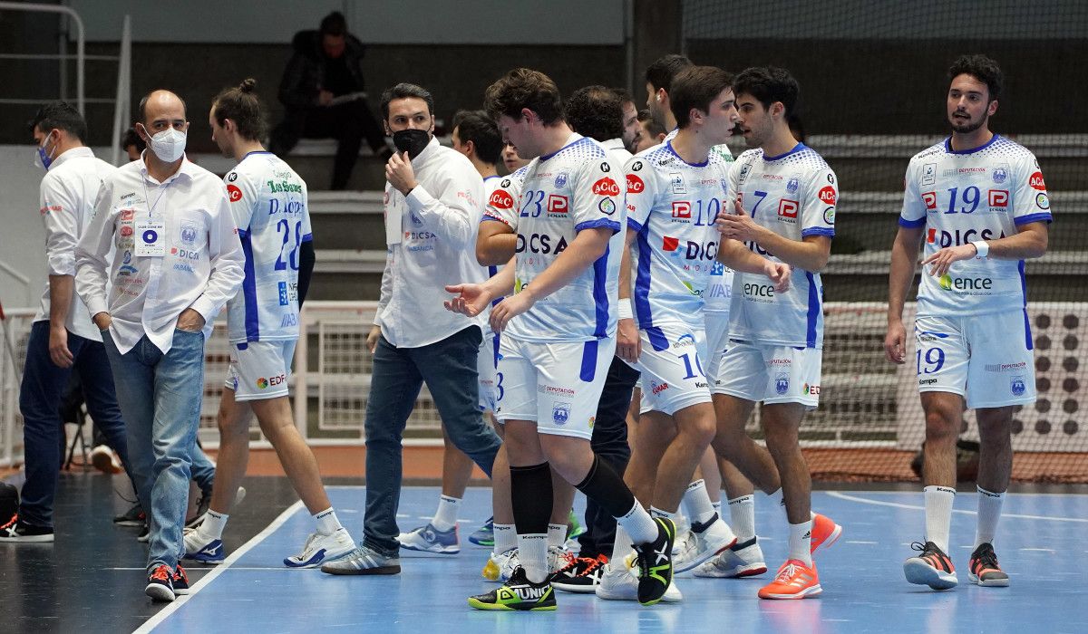 Partido da Liga Asobal entre Cisne e Ademar León