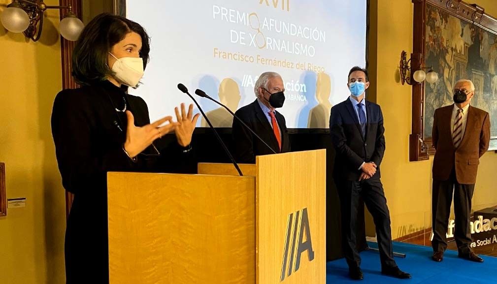 Cristina Pato, tras recibir el premio Fernández del Riego de periodismo