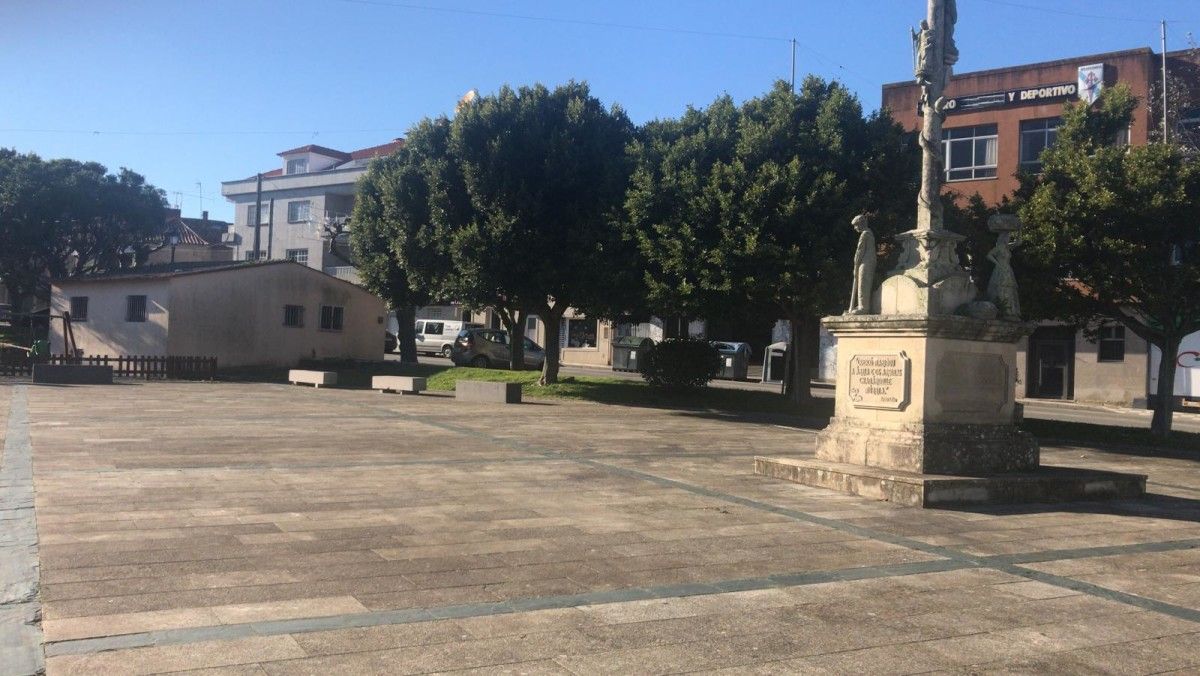 Plaza de Vilalonga antes de la reforma