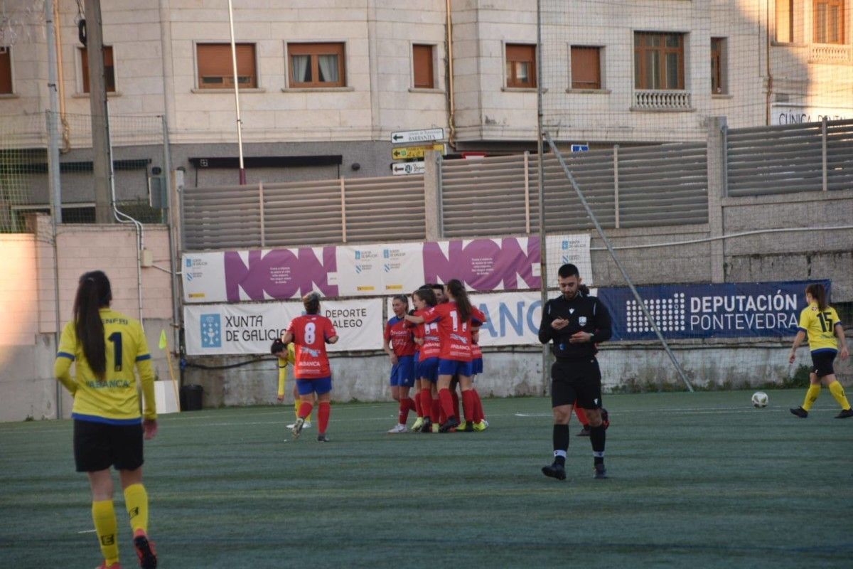 Partido entre Umia CF e Atlético Arousana