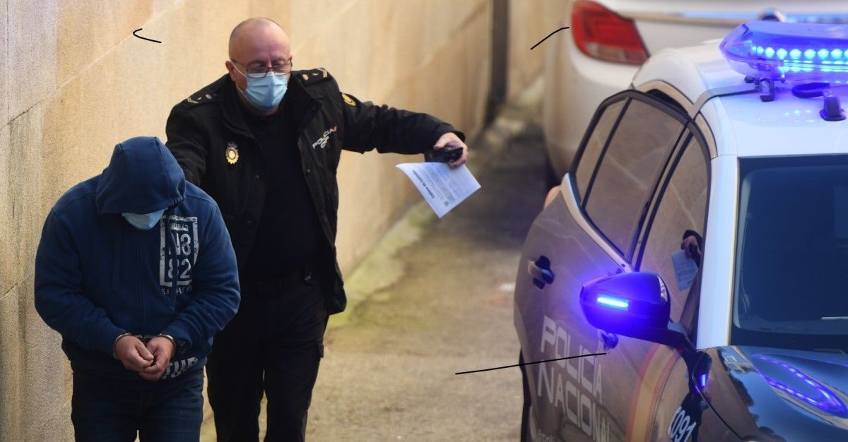 El acusado entrando en la Audiencia