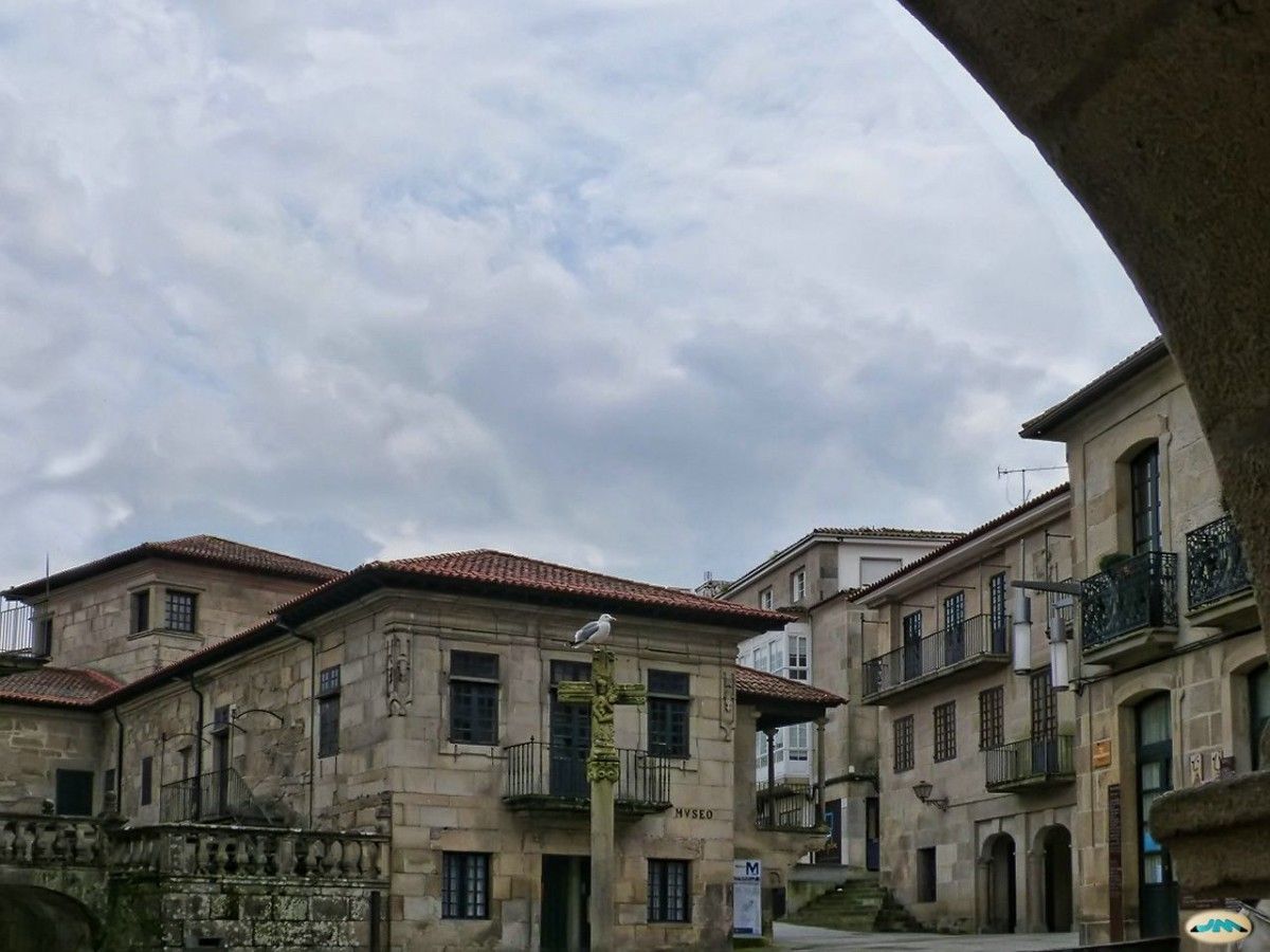 Edificios Castro Monteagudo e Fernández López do Museo de Pontevedra