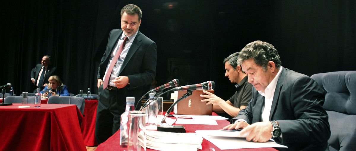 Jacobo Moreira y Miguel Anxo Fernández Lores minutos antes de comenzar el Pleno