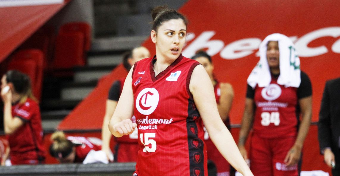 Samra Omerbasic nun partido co Casademont Zaragoza