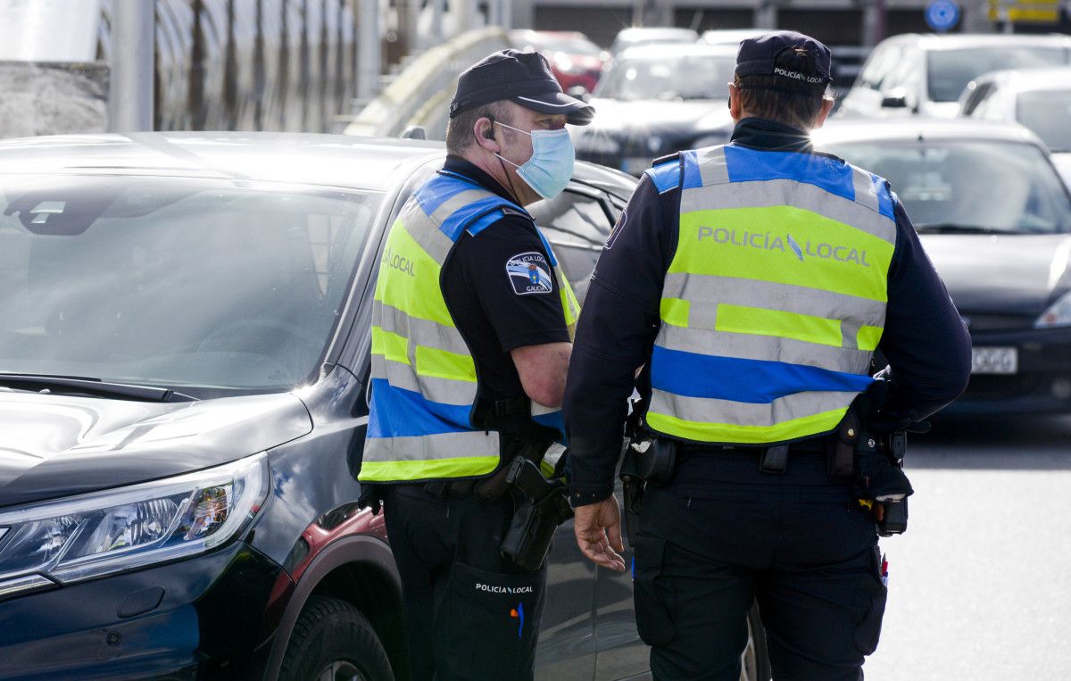 Control da Policía Local na Ponte das Correntes