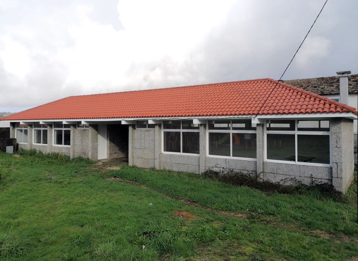 Primeira fase rematada das obras na escola de Cangrallo