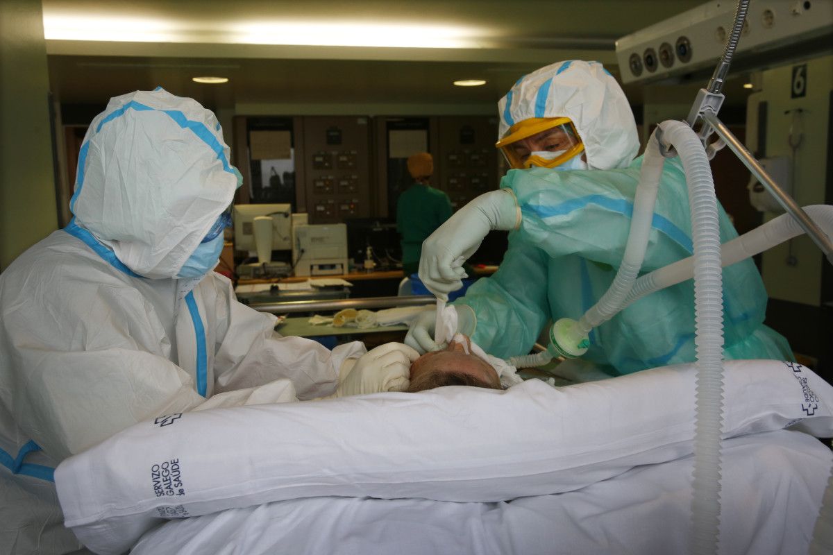 UCI de Pontevedra con pacientes con covid-19