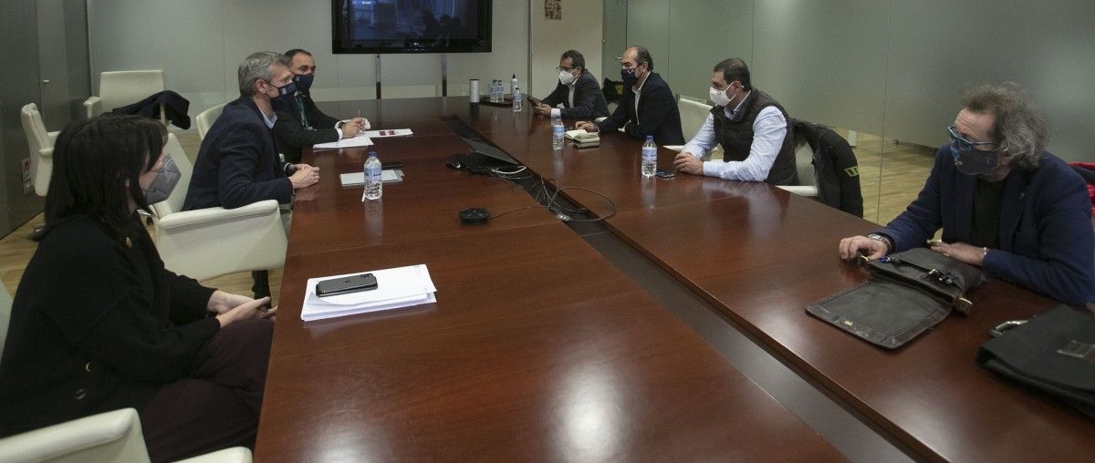 La Xunta aborda con el sector el plan de hostelería segura que guiará la desescalada 