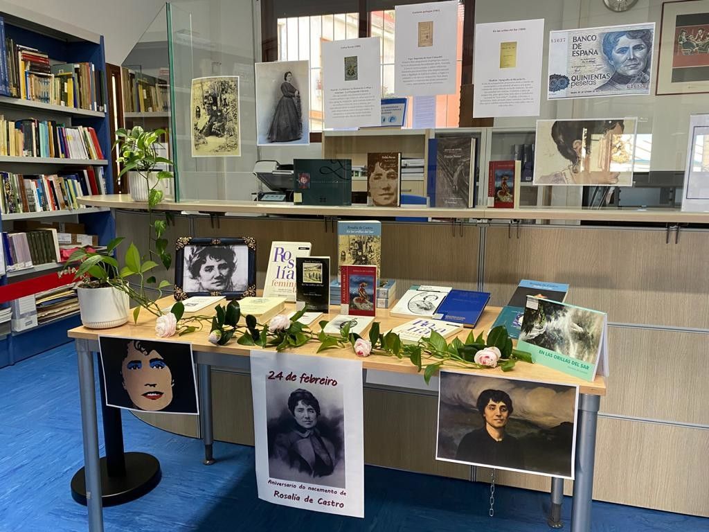 Exposición de Rosalía na Biblioteca Pública Vidal Pazos