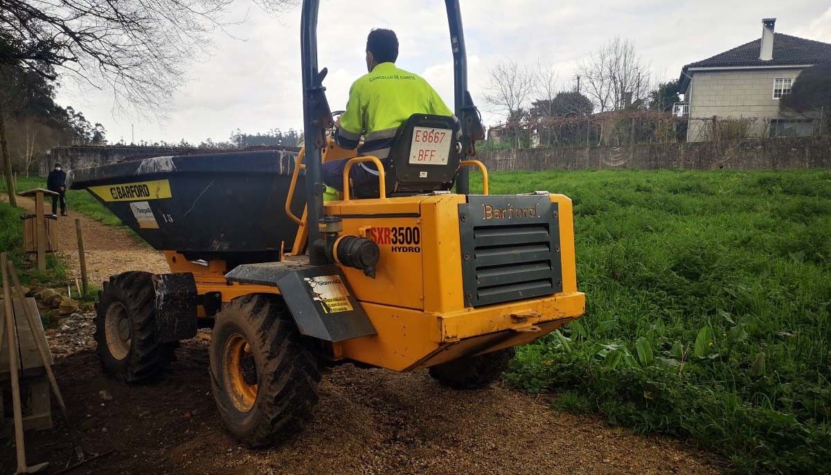 Obras de mellora na senda fluvial do río Gallo, en Cuntis
