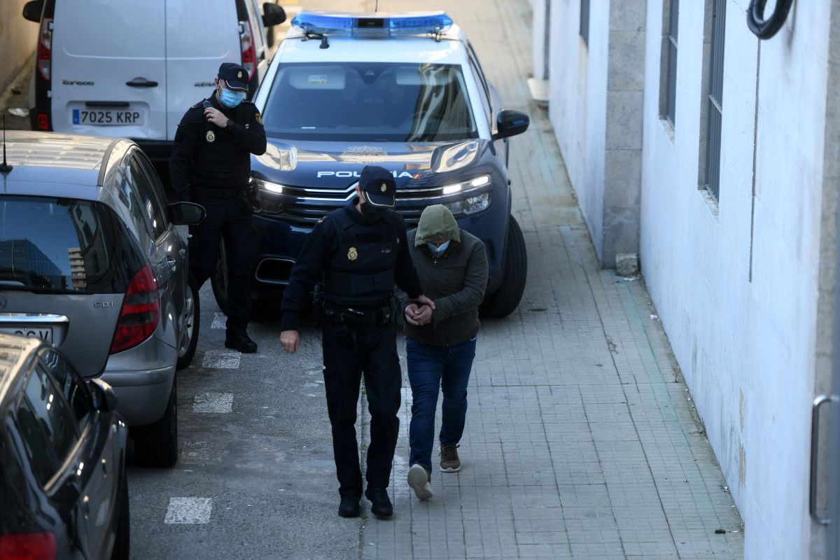 Acusado de agredir sexualmente a una septuagenaria en su casa de Bueu