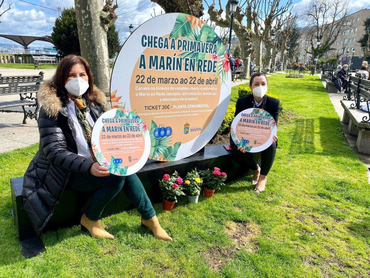 Las concejalas Cristina Acuña y Marián Sanmartín presentan la nueva campaña de Marín en Rede