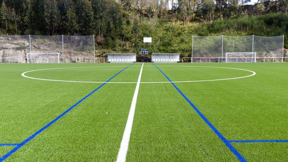 Estreno del nuevo campo de fútbol de Ponte Sampaio