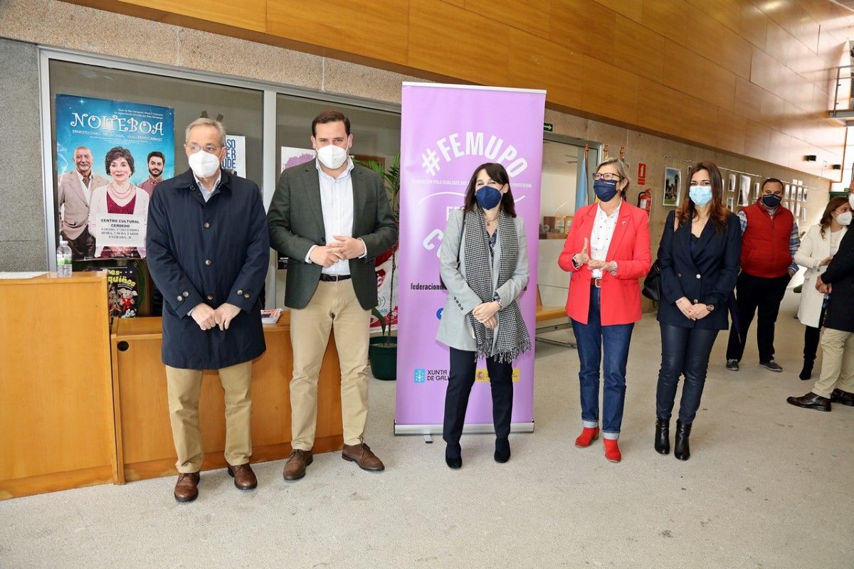Acto de homenaje a las mujeres del rural gallego en Cerdedo-Cotobade