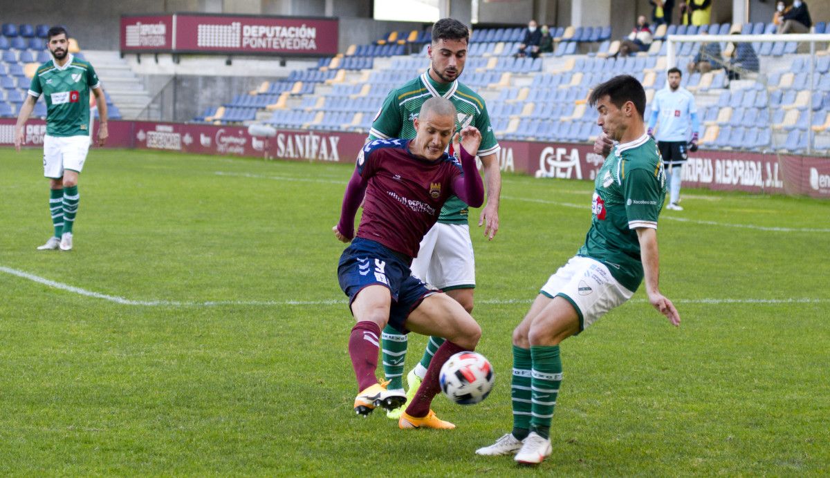Partido entre Pontevedra e Coruxo en Pasarón