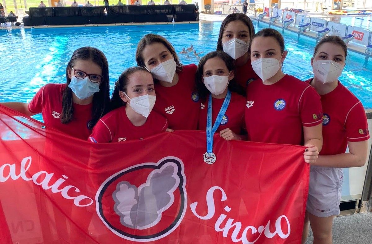 Equipo do Galaico Sincro no Campionato de España de Inverno