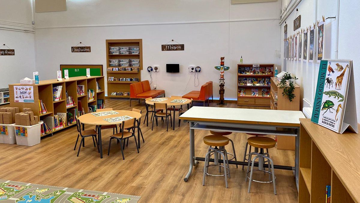 Biblioteca do colexio A Laxe