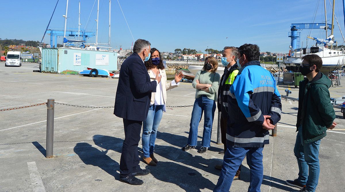 Visita de la presidenta de Portos de Galicia, Susana Lenguas, a Sanxenxo